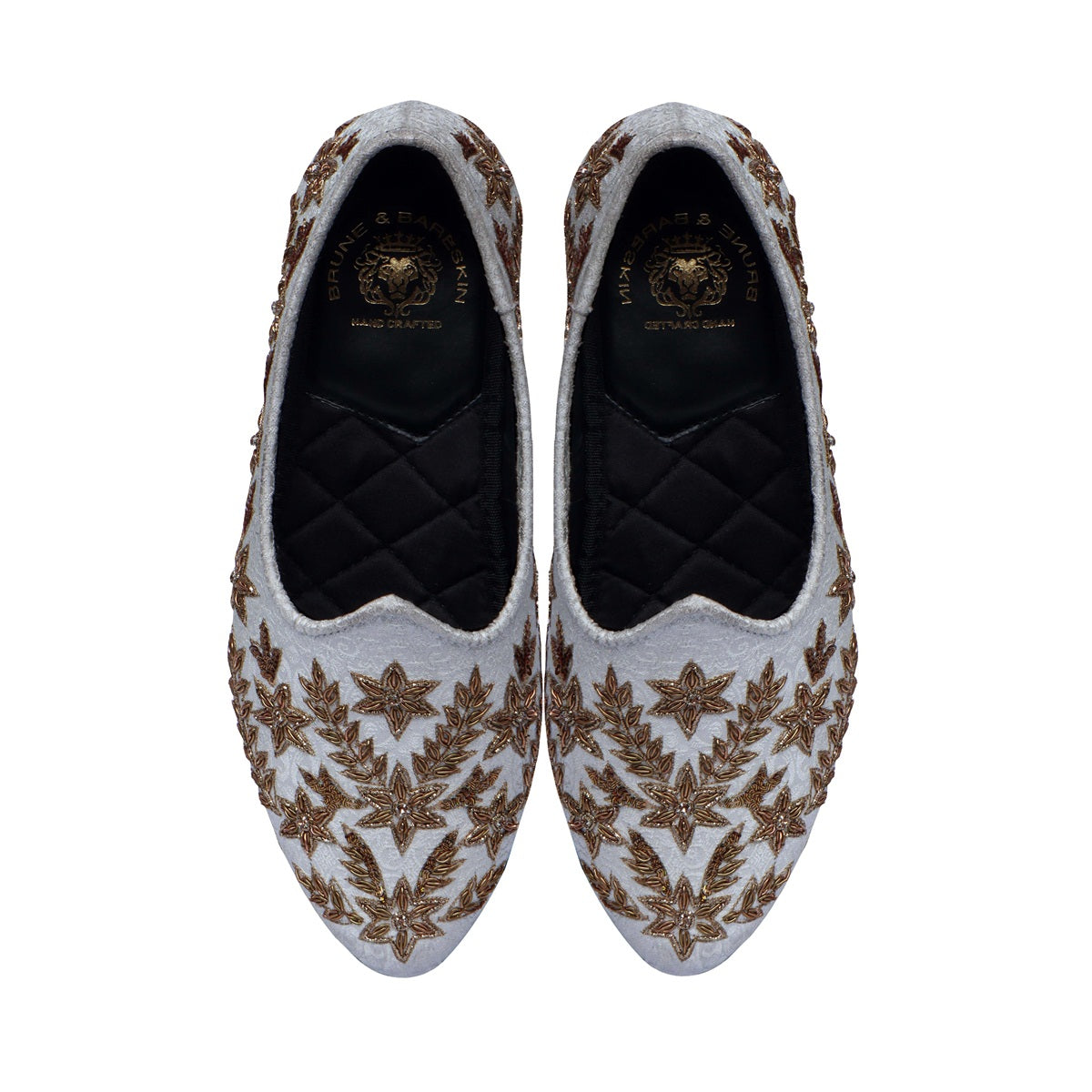 White Jalsa Jutti With Golden Dapka Leaf Decorative Embroidery