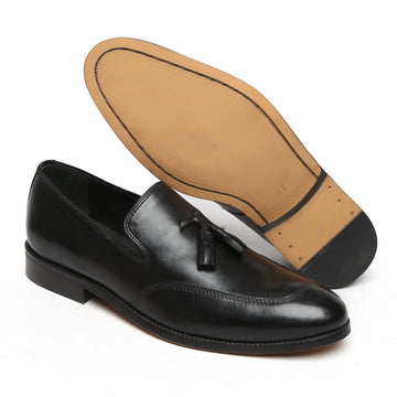 Tassel Style Black Leather Apron Toe Slip-ons