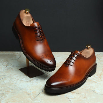 Light Weight Tan Leather Shoes Whole Cut/One Piece Medallion Toe Oxford Lace-Up By Brune & Bareskin