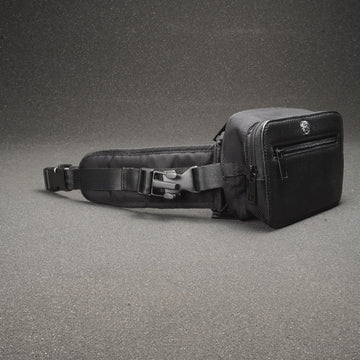 Luxury Black Leather Streetwear Gun Cover Bag with Metal Lion Logo
