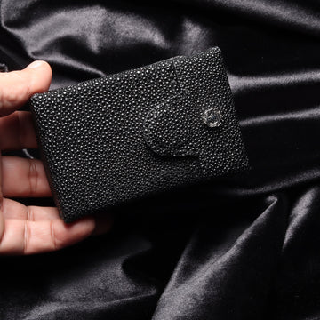 Double Stitching Cigarette Carrying Case in Black Stingray Leather