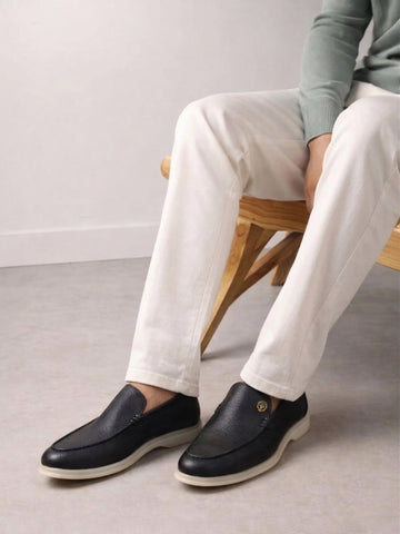 Textured Leather Yacht Slip-On Shoes in Black