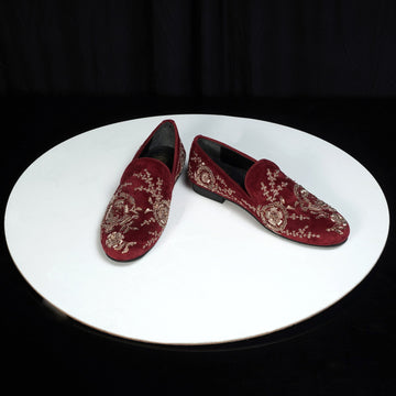 Pink Italian Velvet Slip-On Shoes Wedding Oriented Golden Zardosi Embroidery
