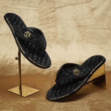 V-Shaped Quilted Slippers with Black Brand Lining Velvet