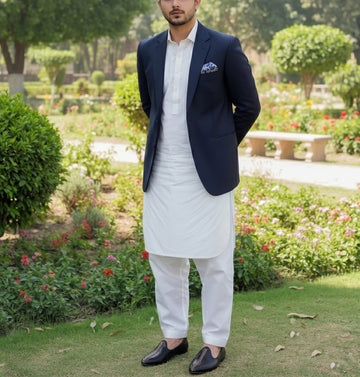 Hand Zardosi Jalsa with Leaves Stem Design in Black Leather