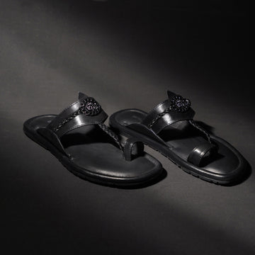 Traditional Kolhapuri Black slipper