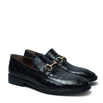 Light Weight Heel Black Loafer in Deep Cut Leather