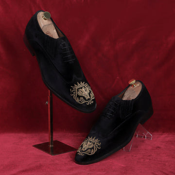 Black Velvet Lace-Up Formal Shoes with Zardosi Lion For Men By Brune & Bareskin