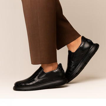 Super Comfy Extra Light Weight Deep Cut Croco Black Sneakers