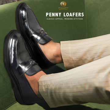 Chunky black leather Loafer with removable Penny and Lightweight sole