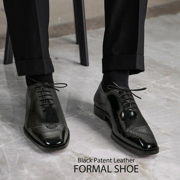 Formal Shoes in Black Patent Leather By Brune & Bareskin