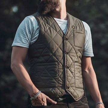 V-Neck Green Diamond-Stitched Square Pocket Puffer Vest