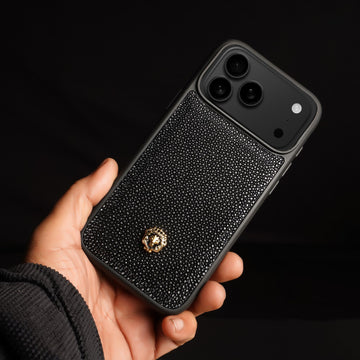 Black Stingray Leather iPhone 17 Pro/Pro Max Case with Black Frame & Lion Logo