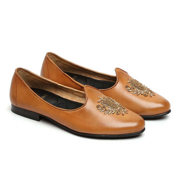 Ethnic Crest Zardosi Jalsa in yellow Tan Leather