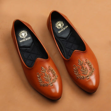 Tan Leather Leafy Zardosi Jalsa