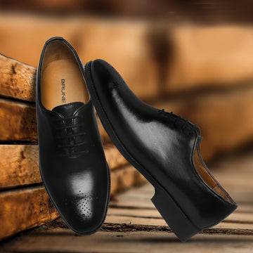 Black Leather Oxford Lace-Up Shoe Whole Cut/One Piece Medallion Toe By Brune & Bareskin