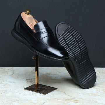 Light Weight Black Loafers