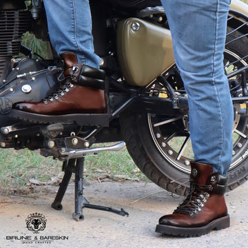 Men's Biker Boot in Dark Brown Leather With Metal Lion