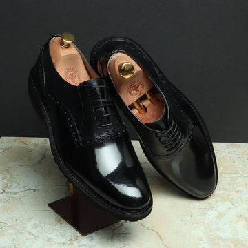 Black Leather LACE-UP formal shoe in light weight By Brune & Bareskin