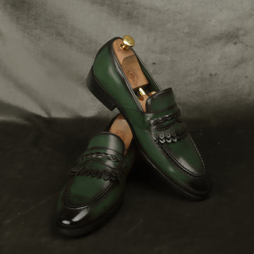 Dual Fringes Weaved Strip Slip-On Loafers Green Leather