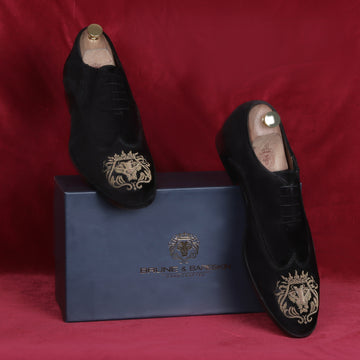 Black Velvet Lace-Up Formal Shoes with Zardosi Lion For Men By Brune & Bareskin