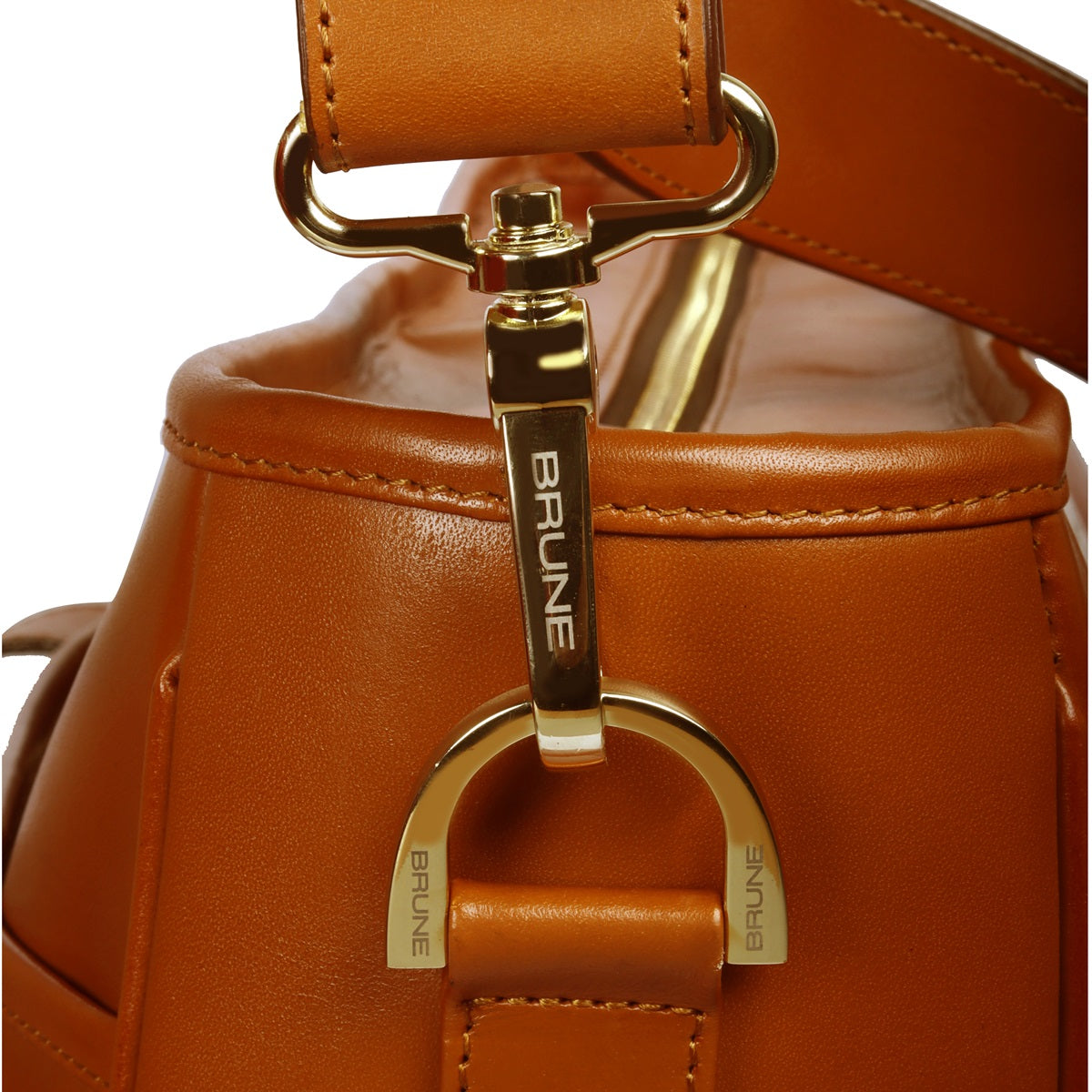 Detachable Strap Full-Length Exterior Pockets Zip Compartment Tan Leat