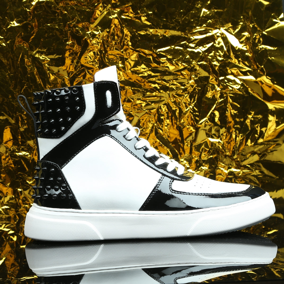 Aggregate 154+ sneakers by super hot