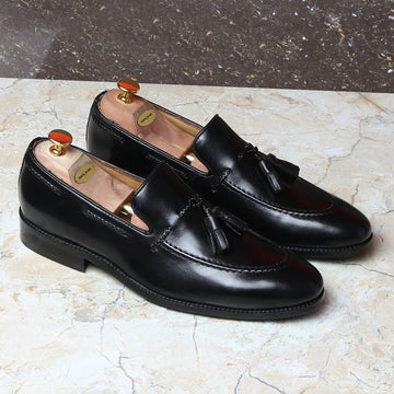 Black Side Lacing Tassel Loafers in Genuine Leather